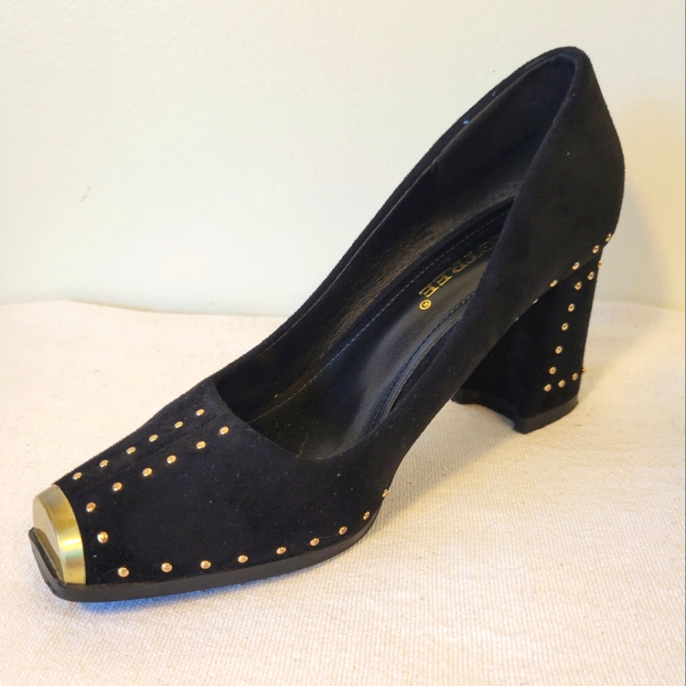 Vtg Bigtree flocked gold studded heels